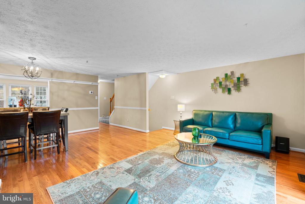 7708 PATUXENT OAK COURT