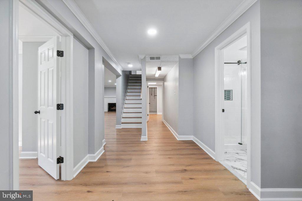 6113 JERRYS DRIVE