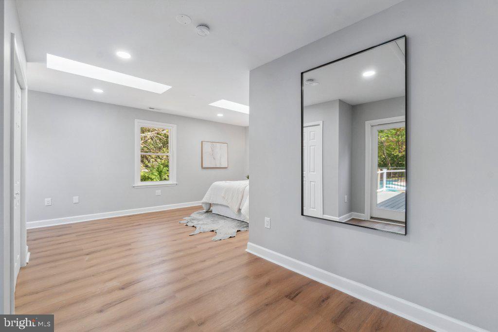 6113 JERRYS DRIVE