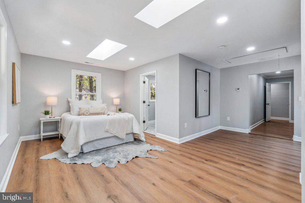 6113 JERRYS DRIVE