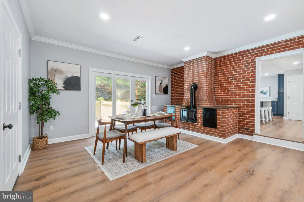 6113 JERRYS DRIVE