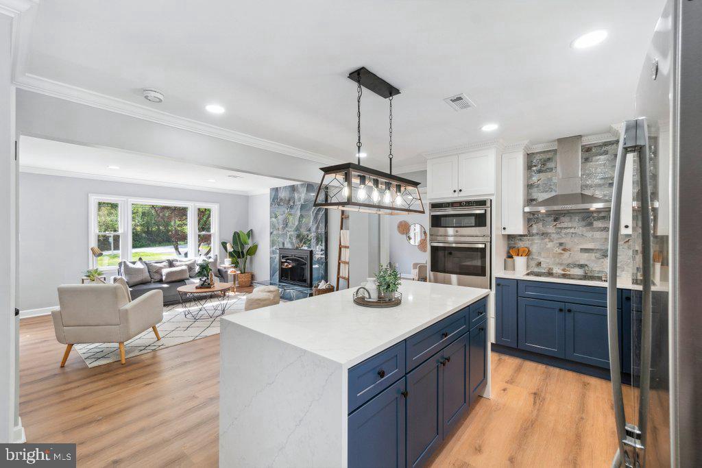 6113 JERRYS DRIVE