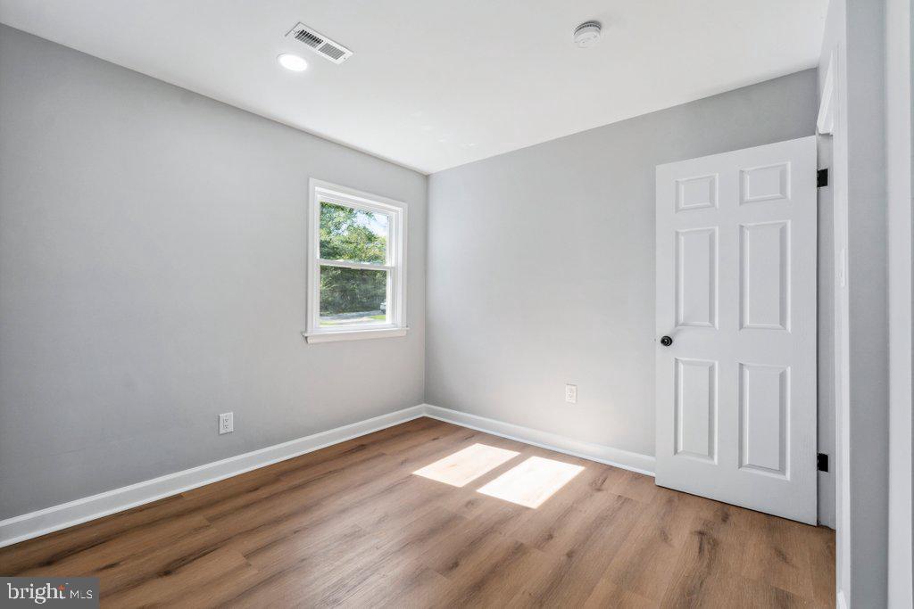 6113 JERRYS DRIVE