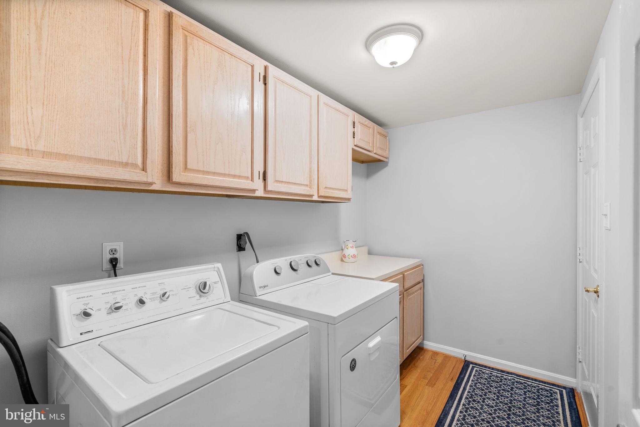 7728 SANDSTONE COURT