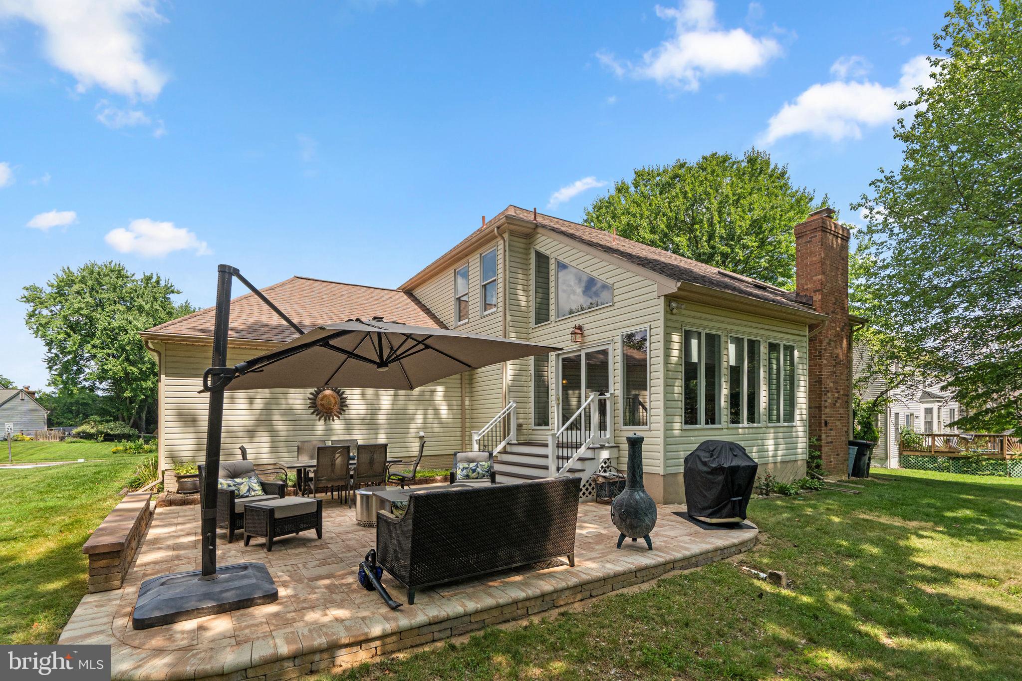 7728 SANDSTONE COURT