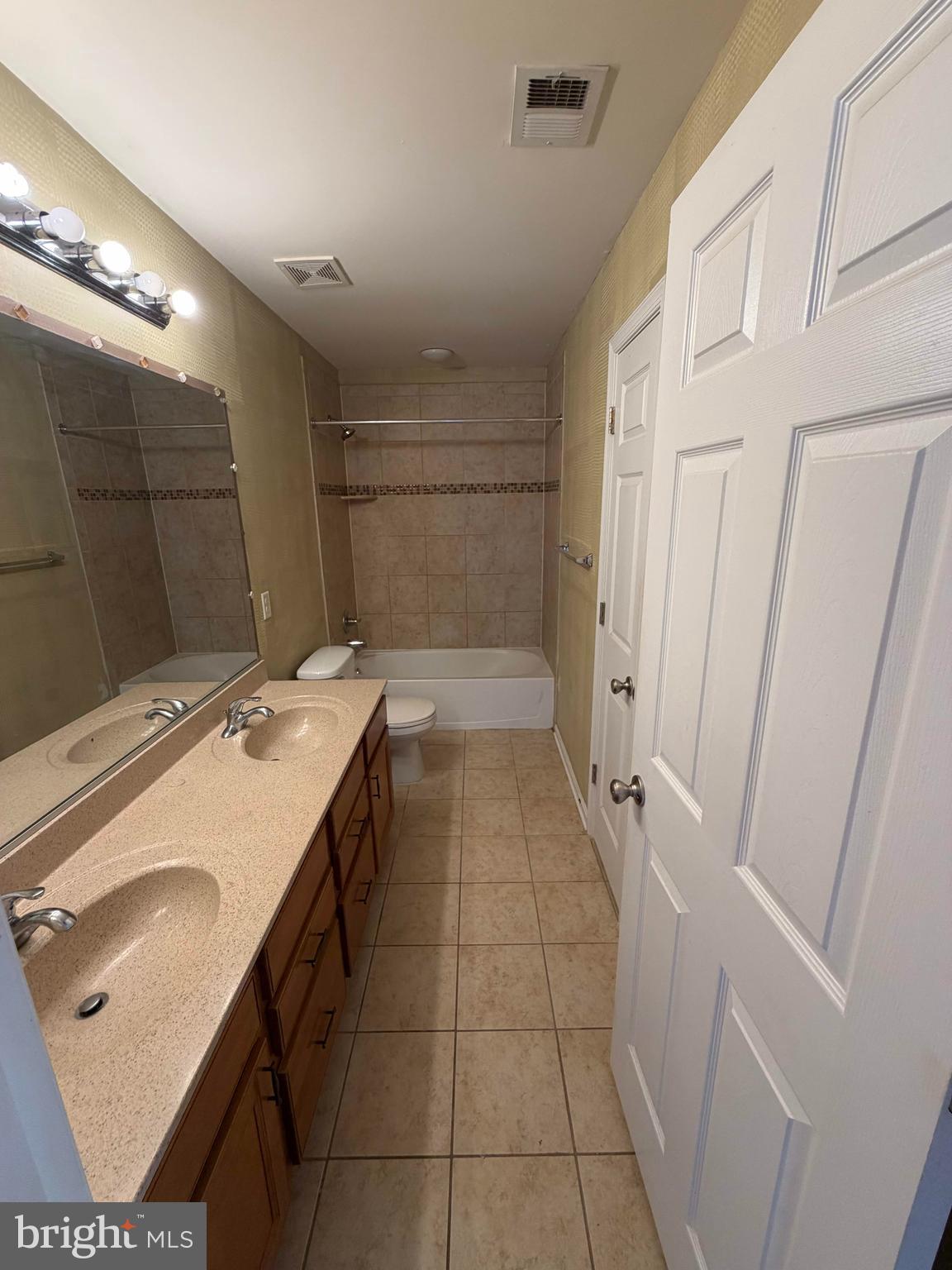 6006 JOSEPH SCOTT DRIVE