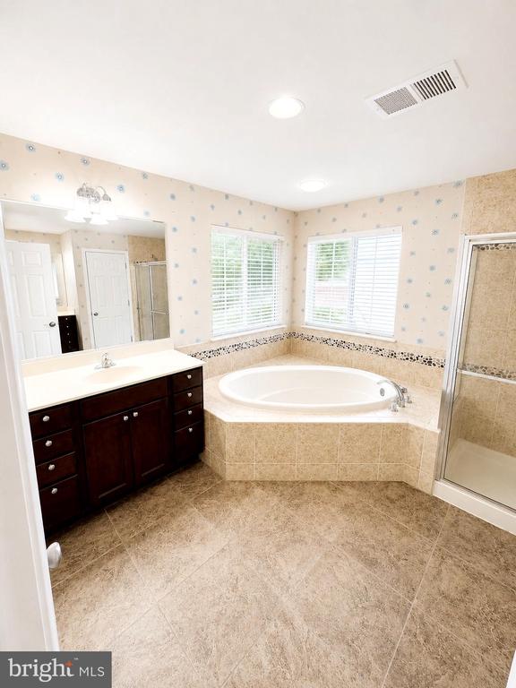 6006 JOSEPH SCOTT DRIVE