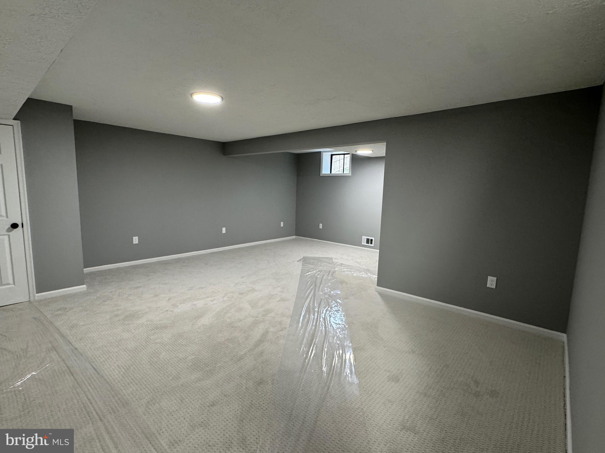 3524 SINGERS GLEN DRIVE