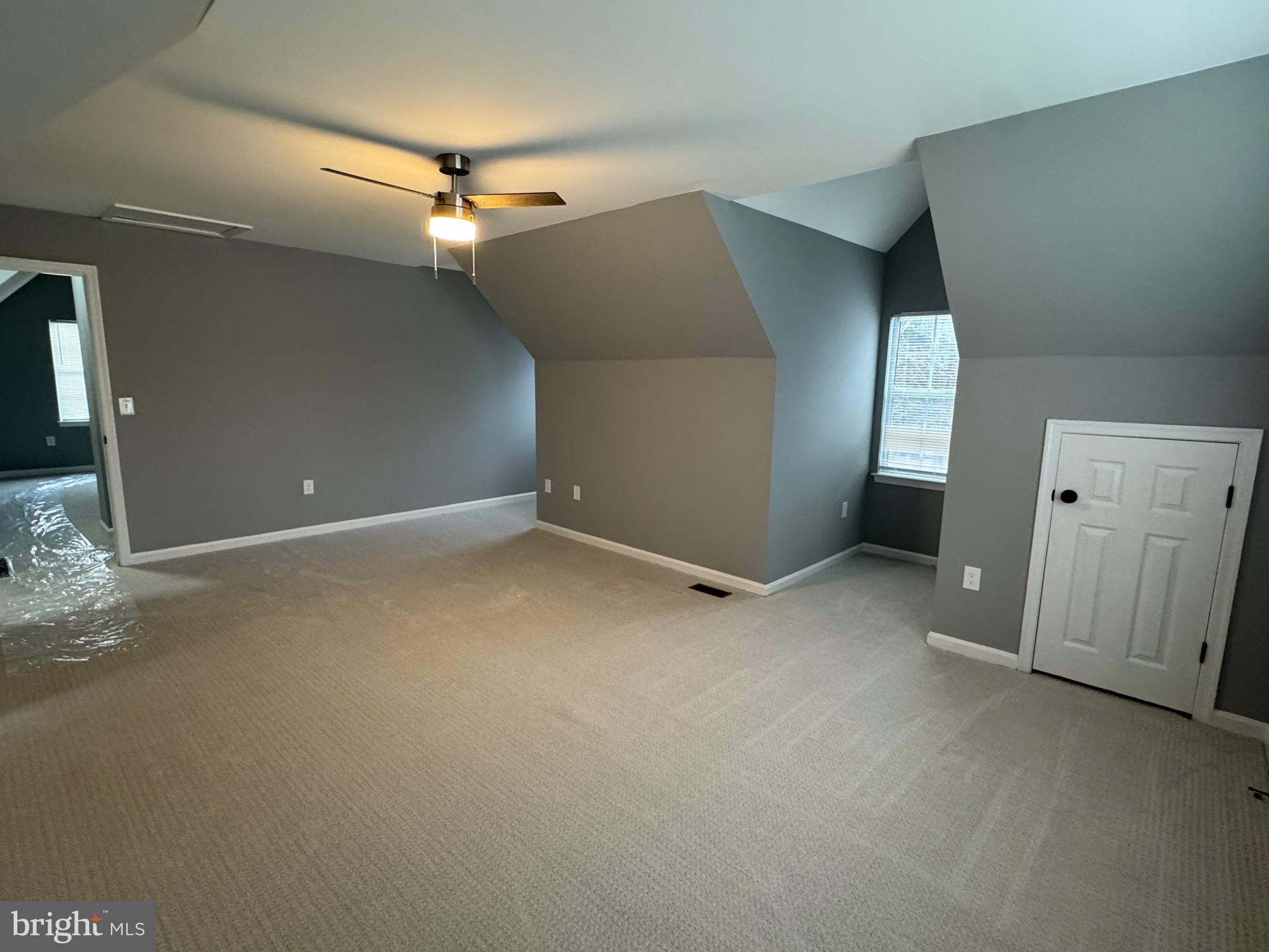 3524 SINGERS GLEN DRIVE