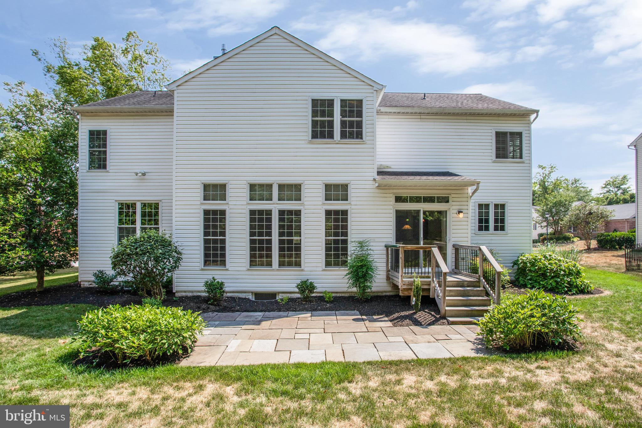 7704 STRATFIELD LANE