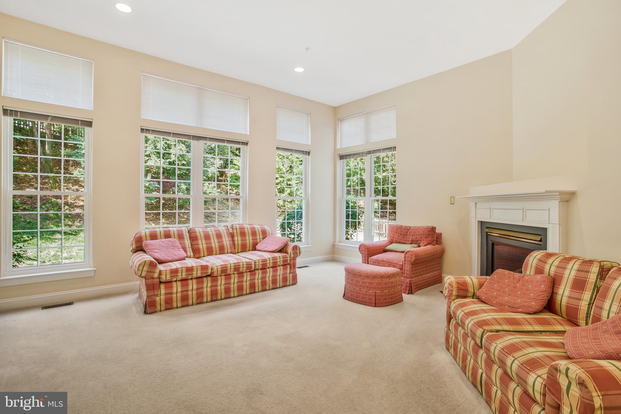 7704 STRATFIELD LANE