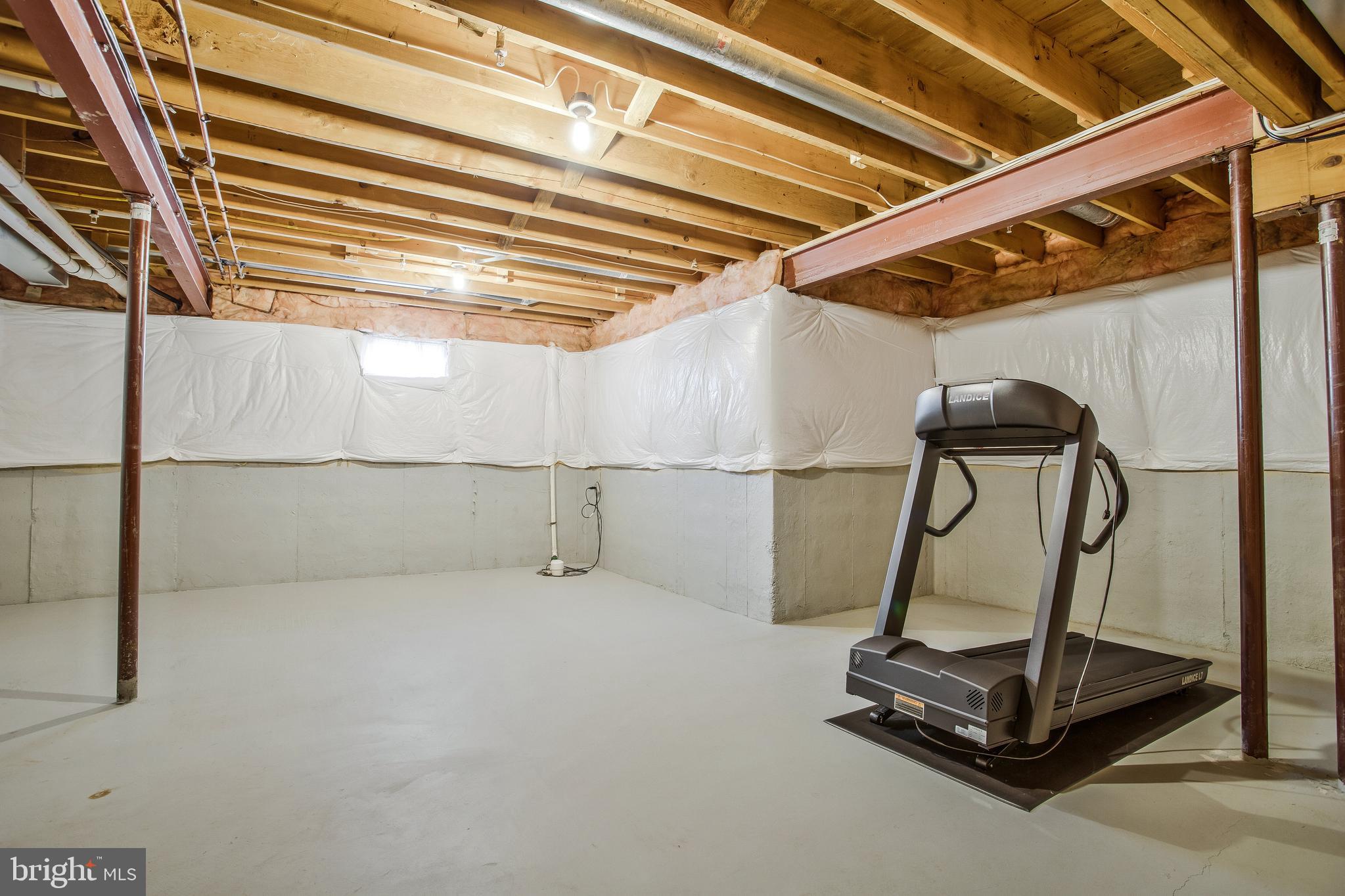 7704 STRATFIELD LANE