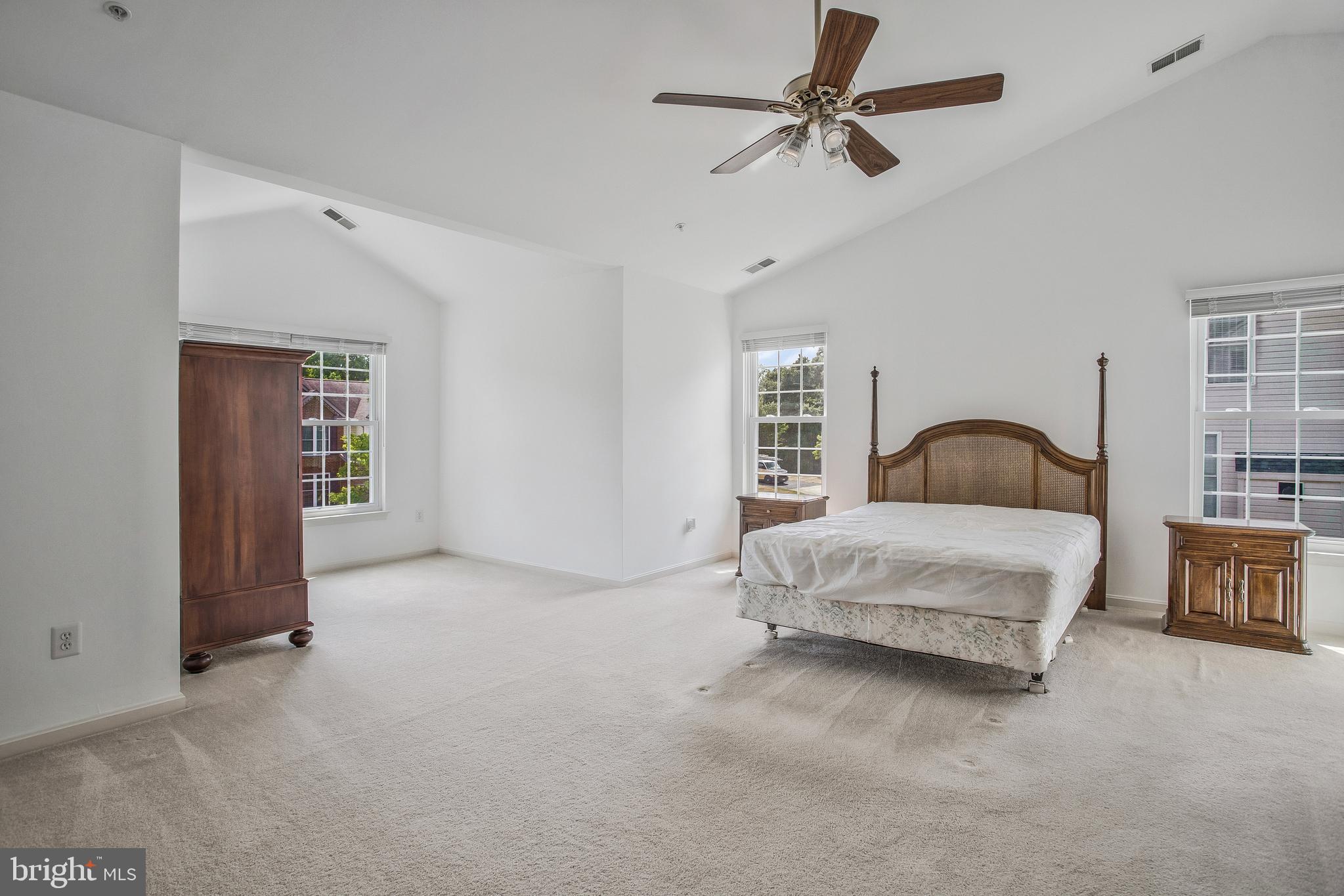 7704 STRATFIELD LANE