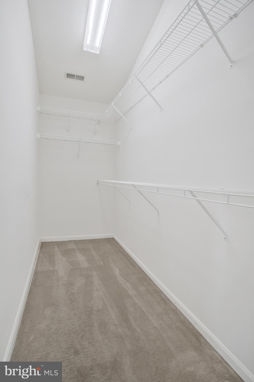 7704 STRATFIELD LANE