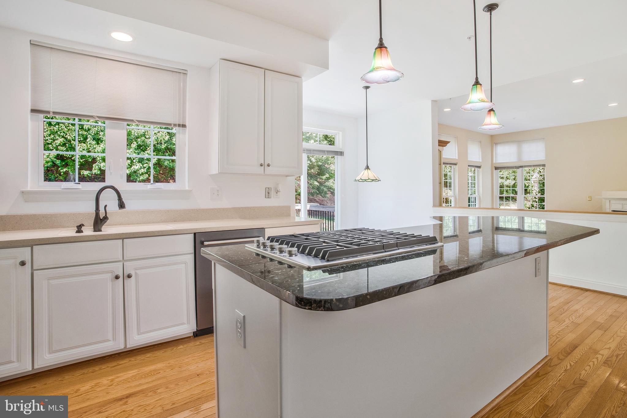 7704 STRATFIELD LANE