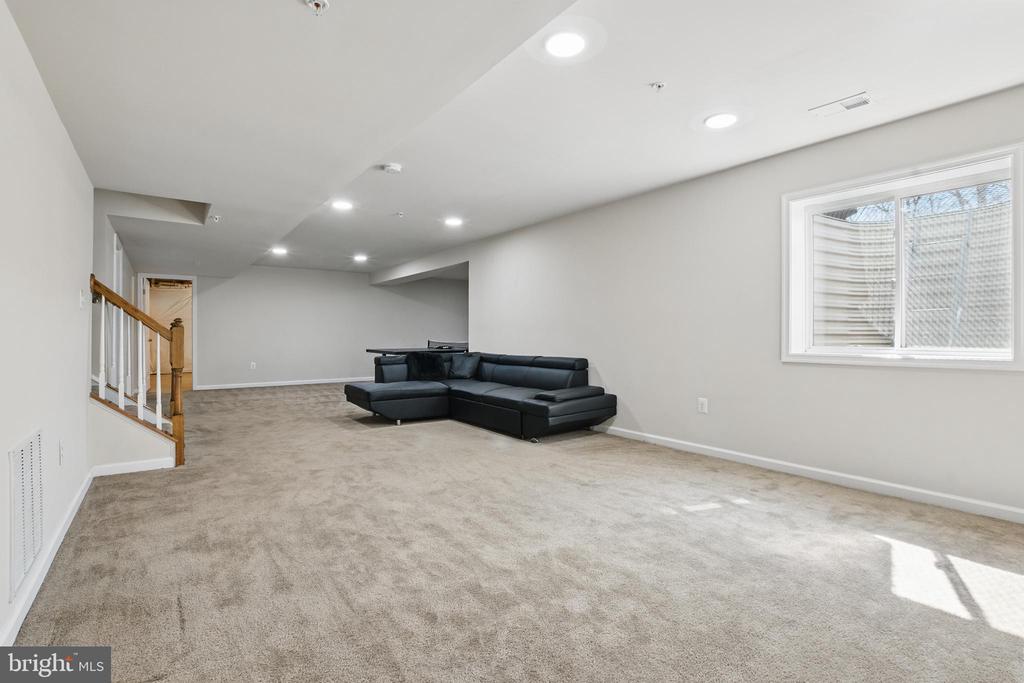 2509 WASHINGTON OVERLOOK DRIVE