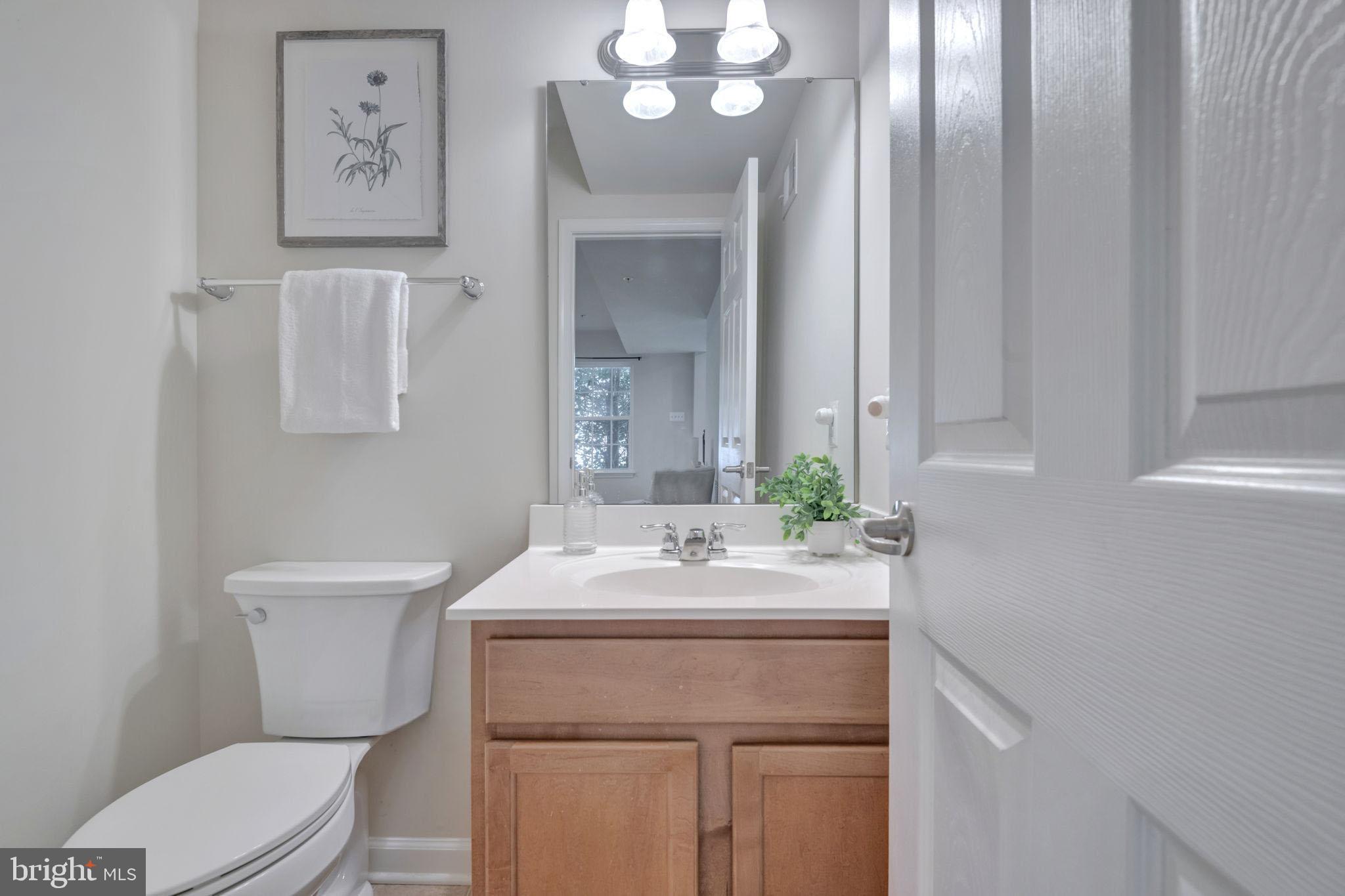 2107 CONGRESBURY PLACE