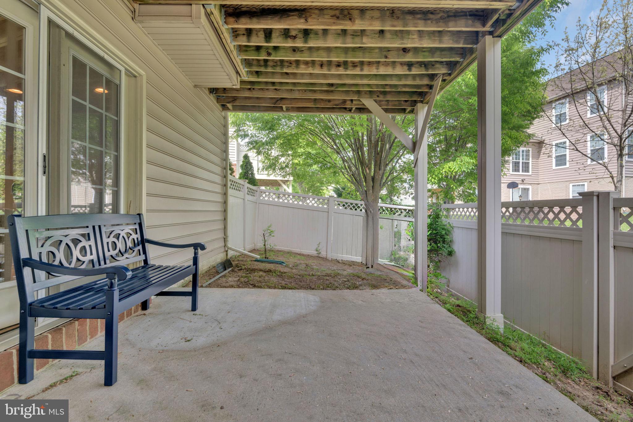 2107 CONGRESBURY PLACE