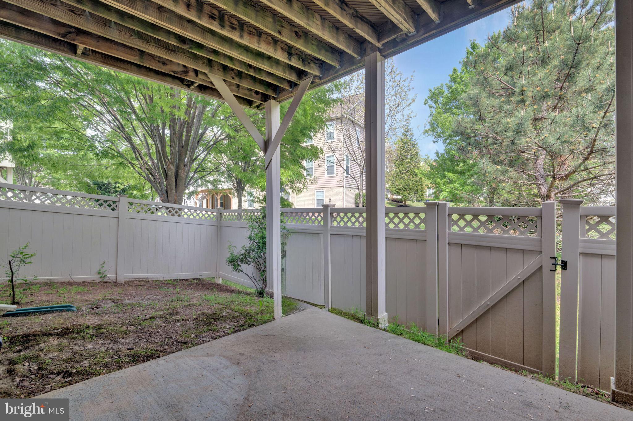 2107 CONGRESBURY PLACE