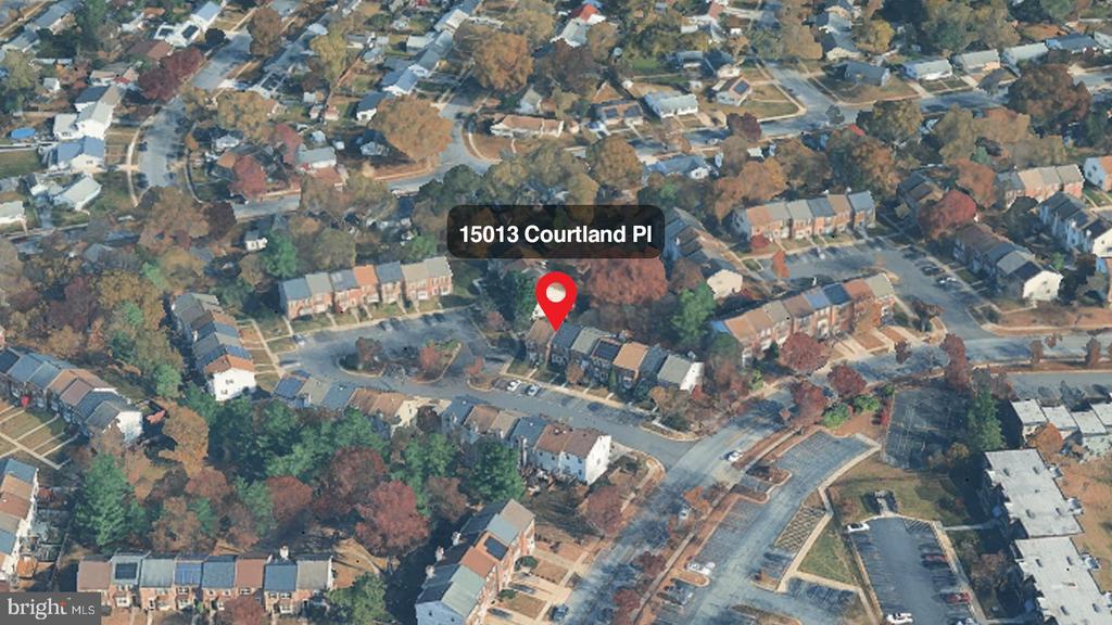 15013 COURTLAND PLACE
