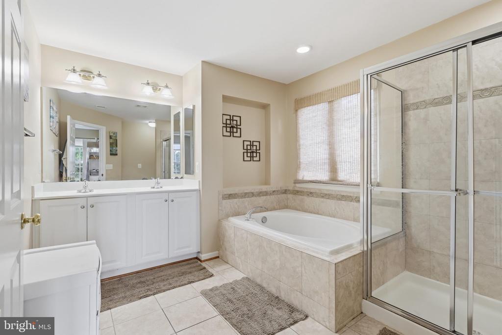 12304 OSPREY LANE