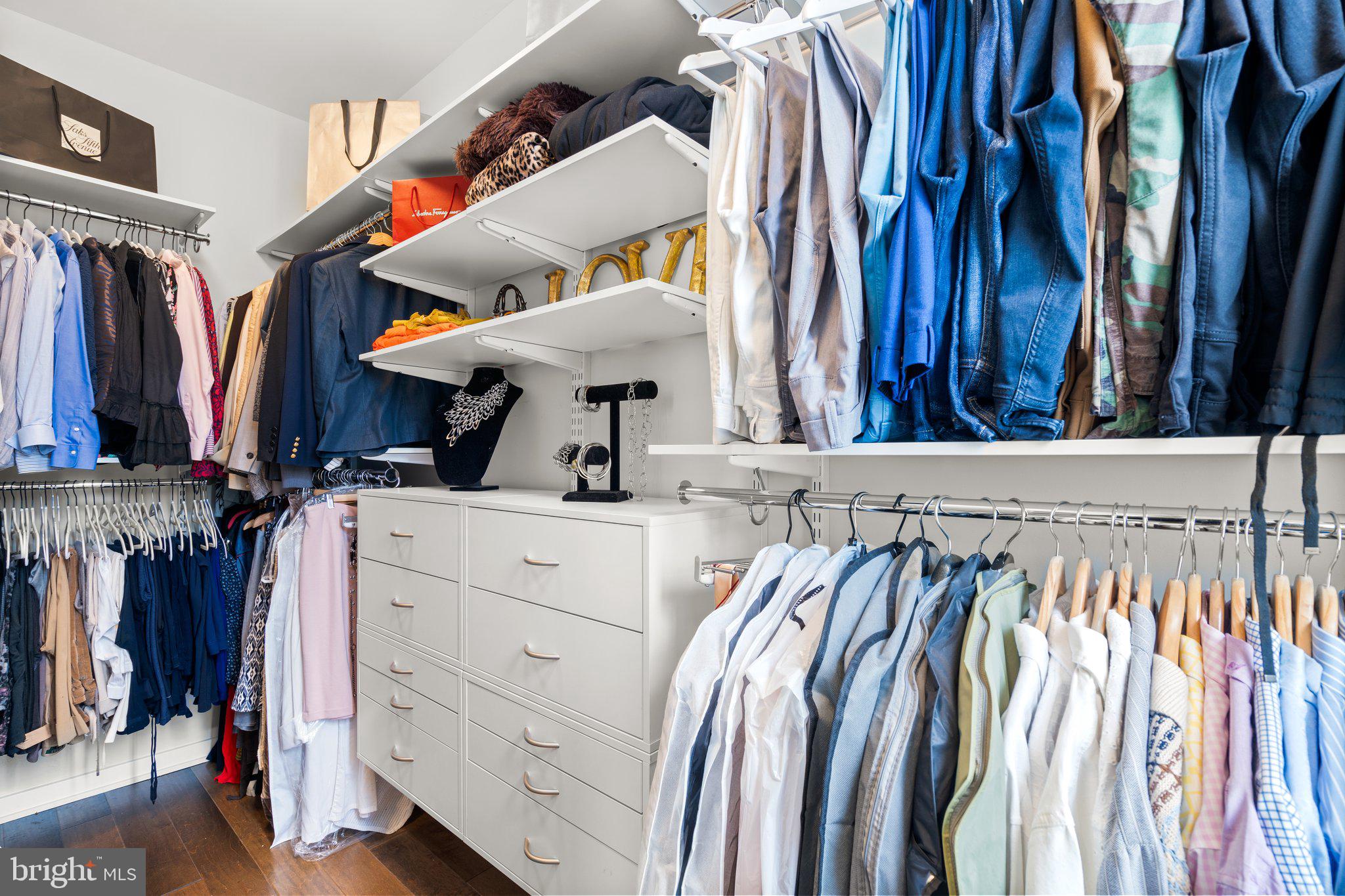 1741 MCKENNA POINT DRIVE 2701