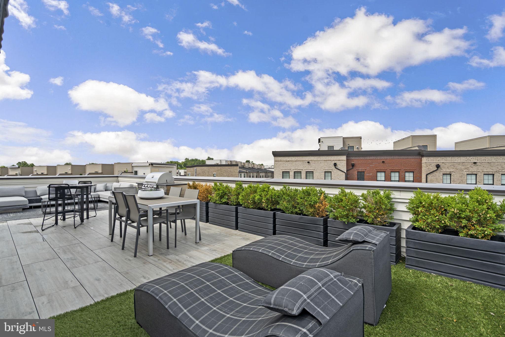 1741 MCKENNA POINT DRIVE 2701