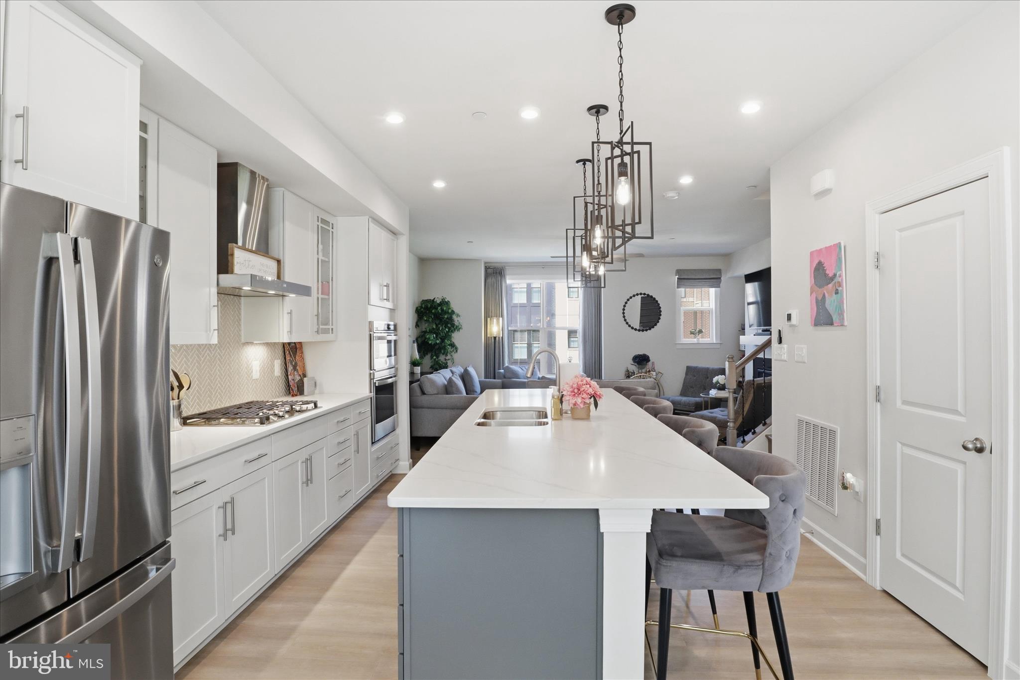 2861 HOKIE LANE