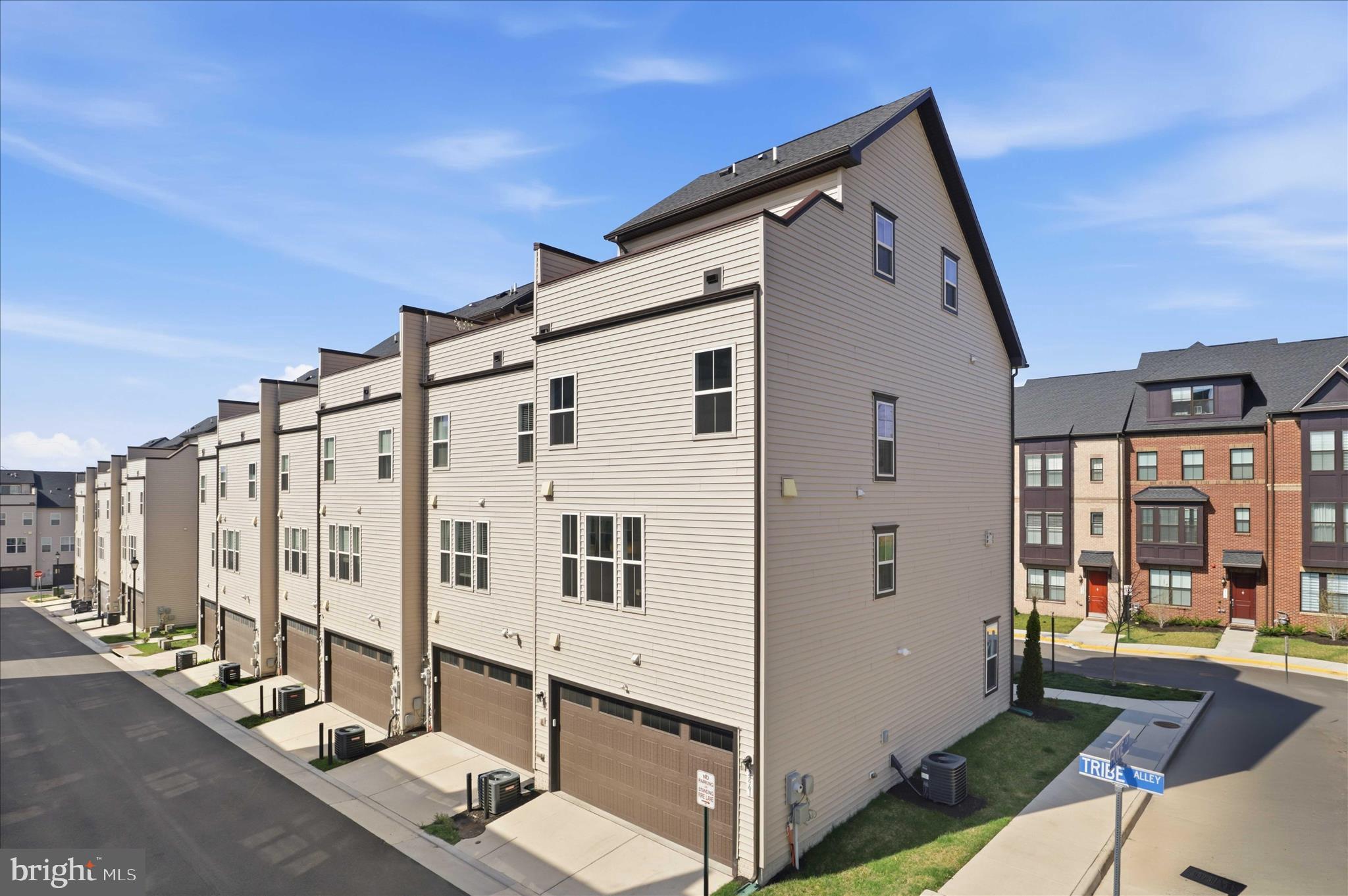 2861 HOKIE LANE
