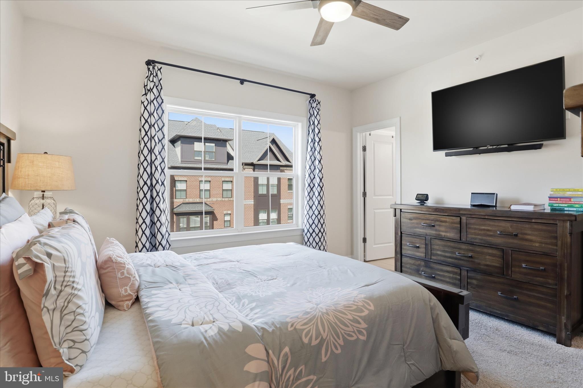 2861 HOKIE LANE