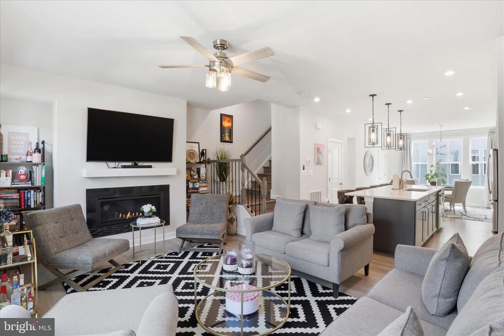 2861 HOKIE LANE