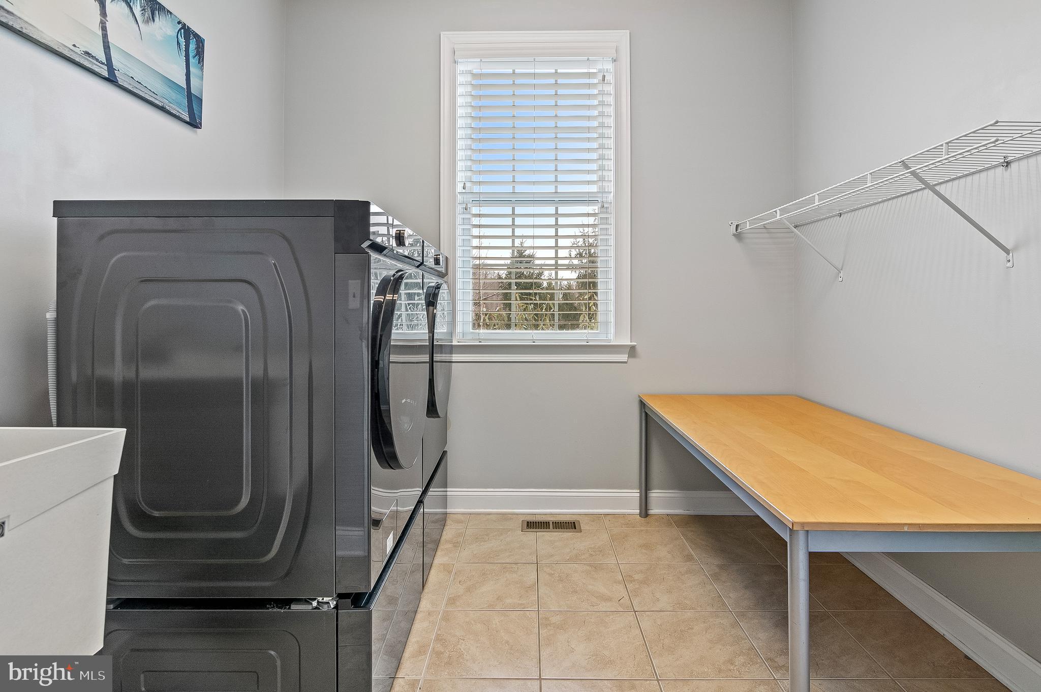 5220 BONNIE BRAE FARM DRIVE