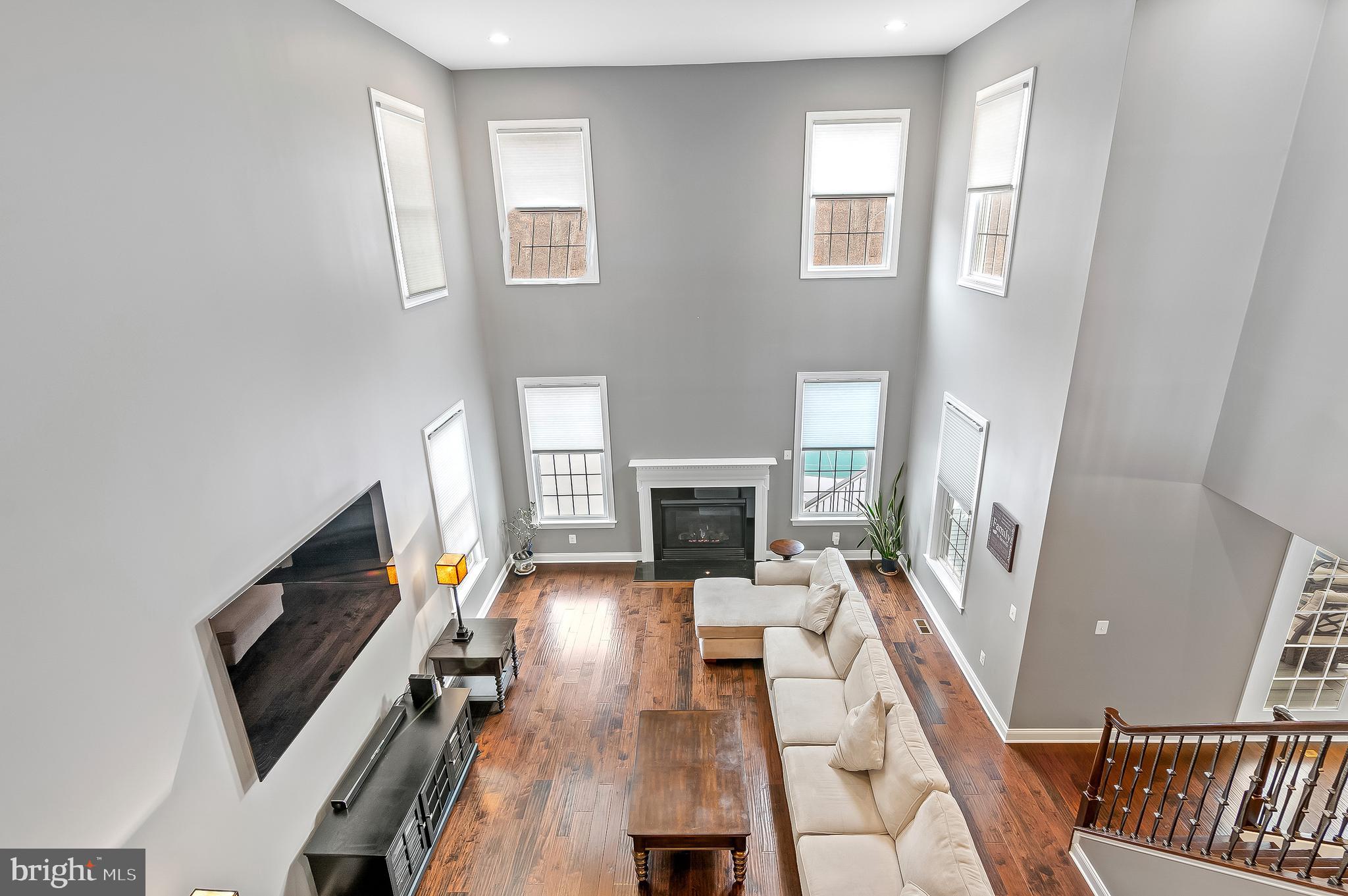 5220 BONNIE BRAE FARM DRIVE