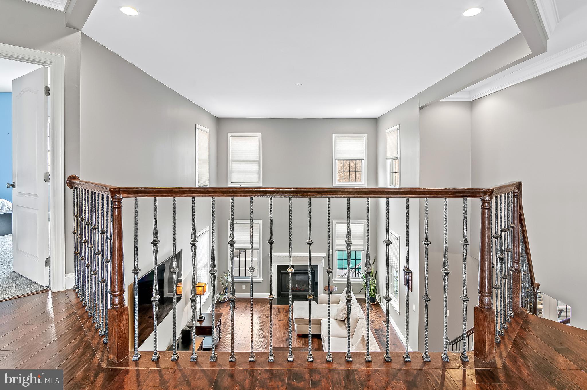 5220 BONNIE BRAE FARM DRIVE