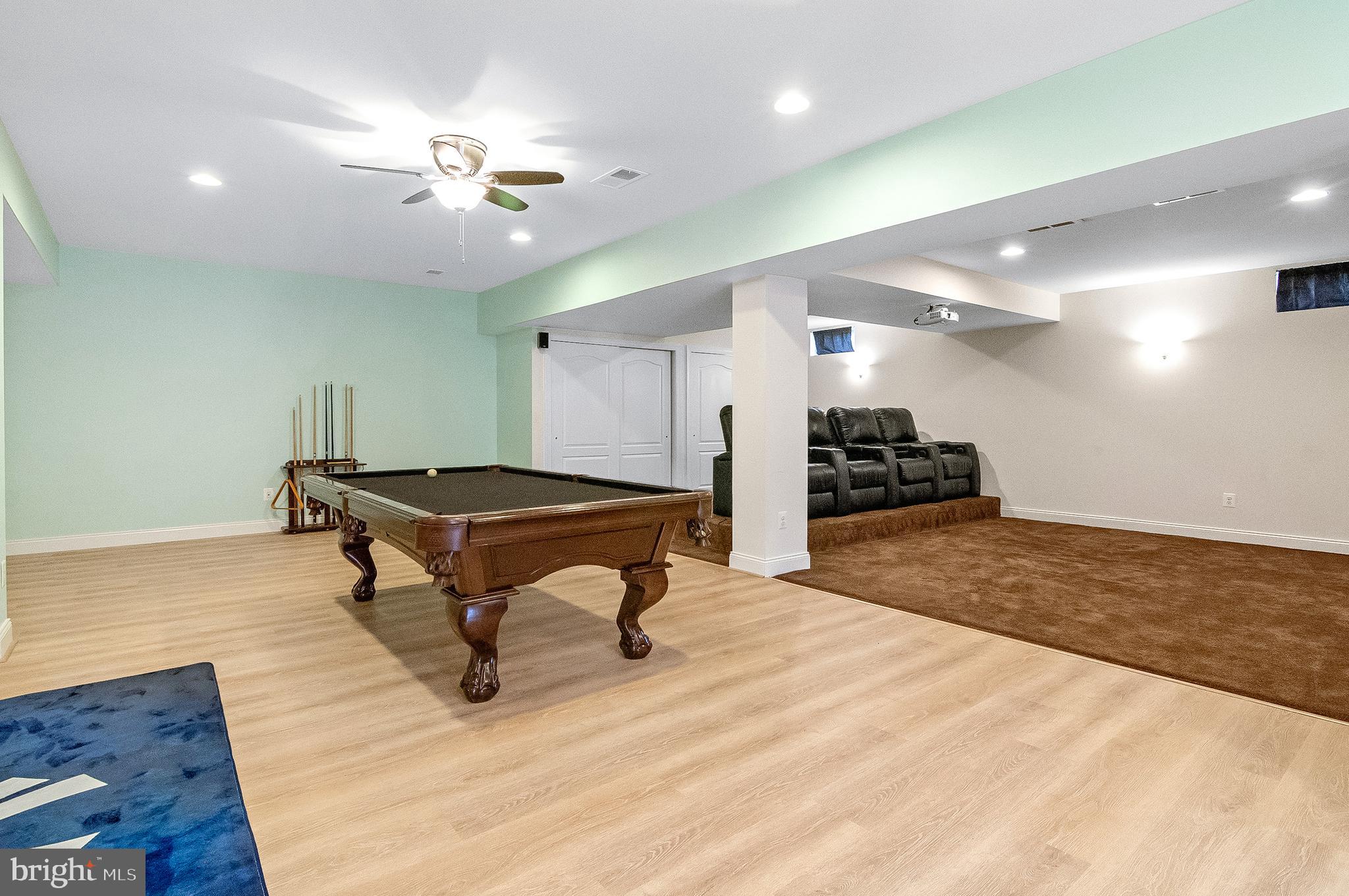 5220 BONNIE BRAE FARM DRIVE