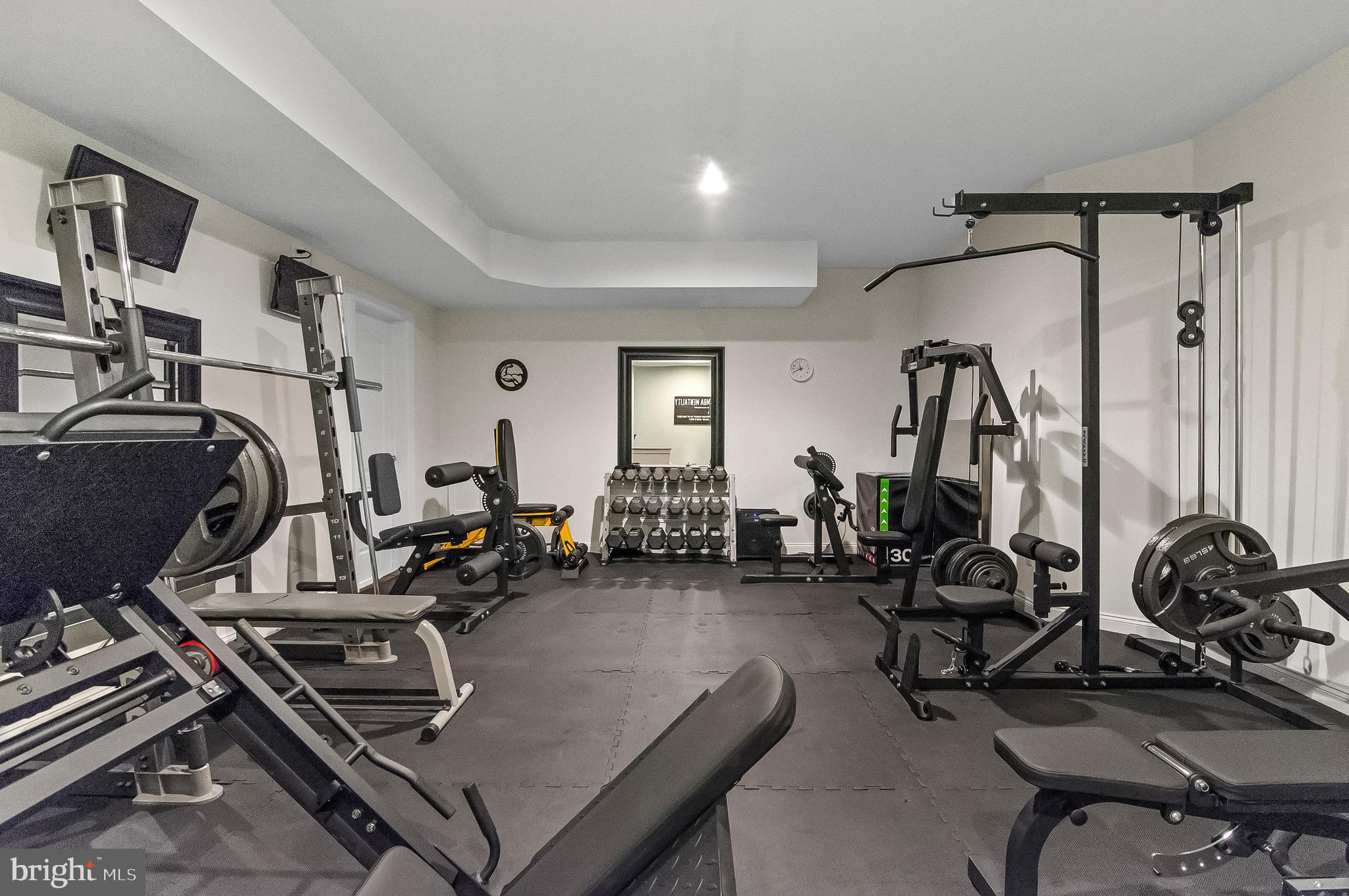 5220 BONNIE BRAE FARM DRIVE