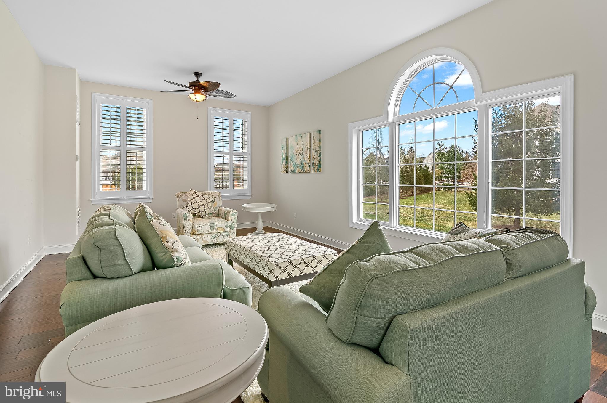 5220 BONNIE BRAE FARM DRIVE