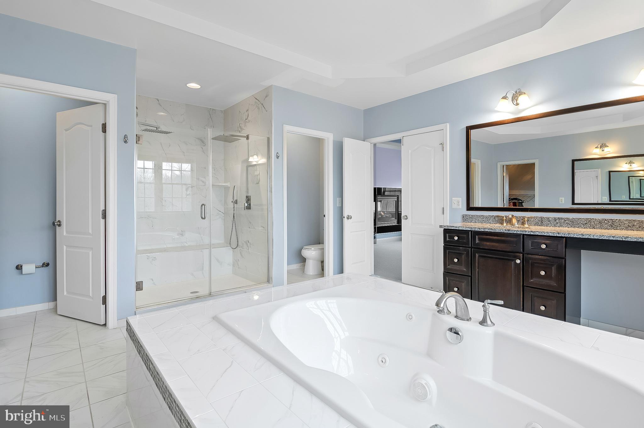 5220 BONNIE BRAE FARM DRIVE