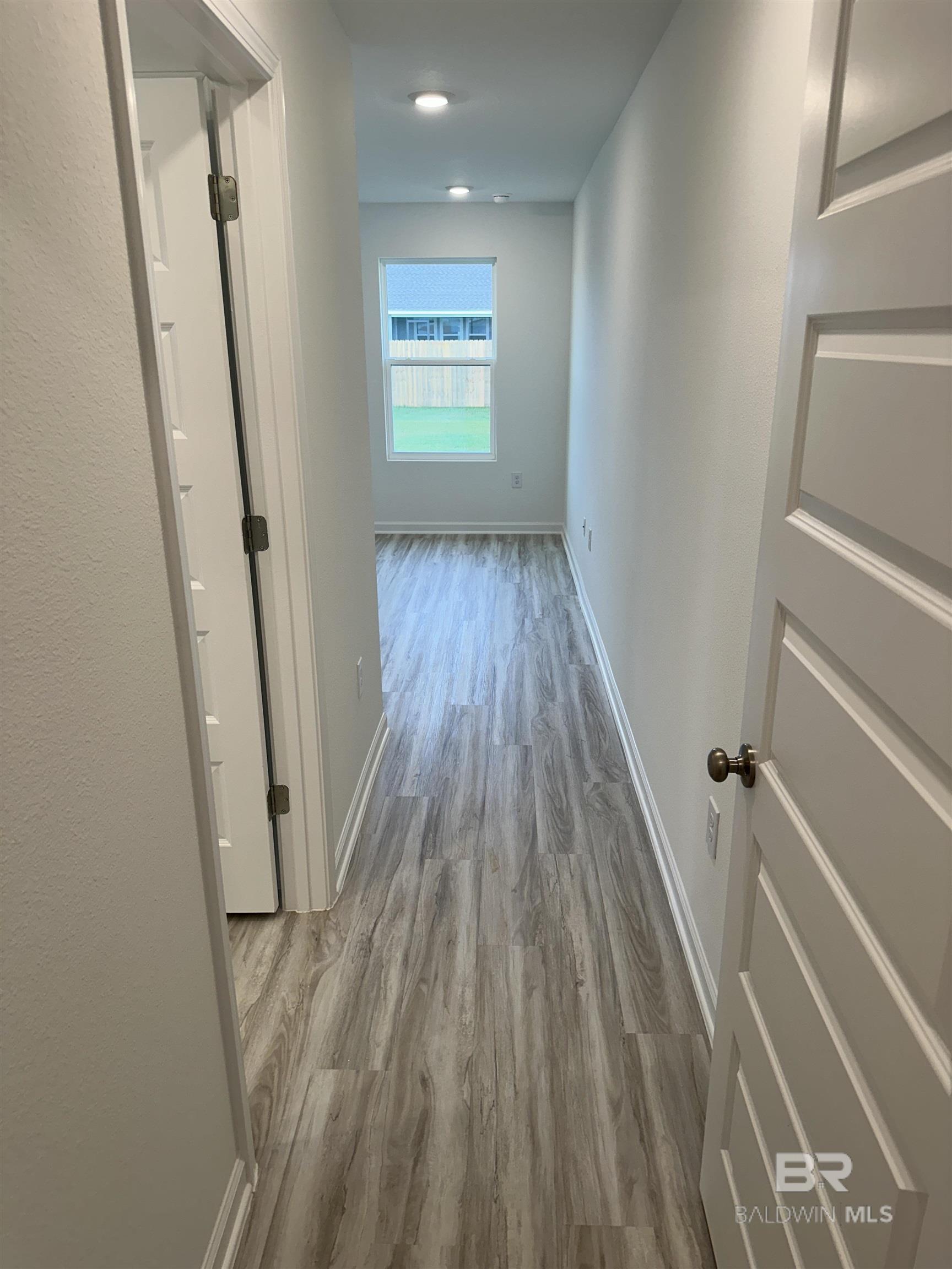 22233 Seabrooke Avenue