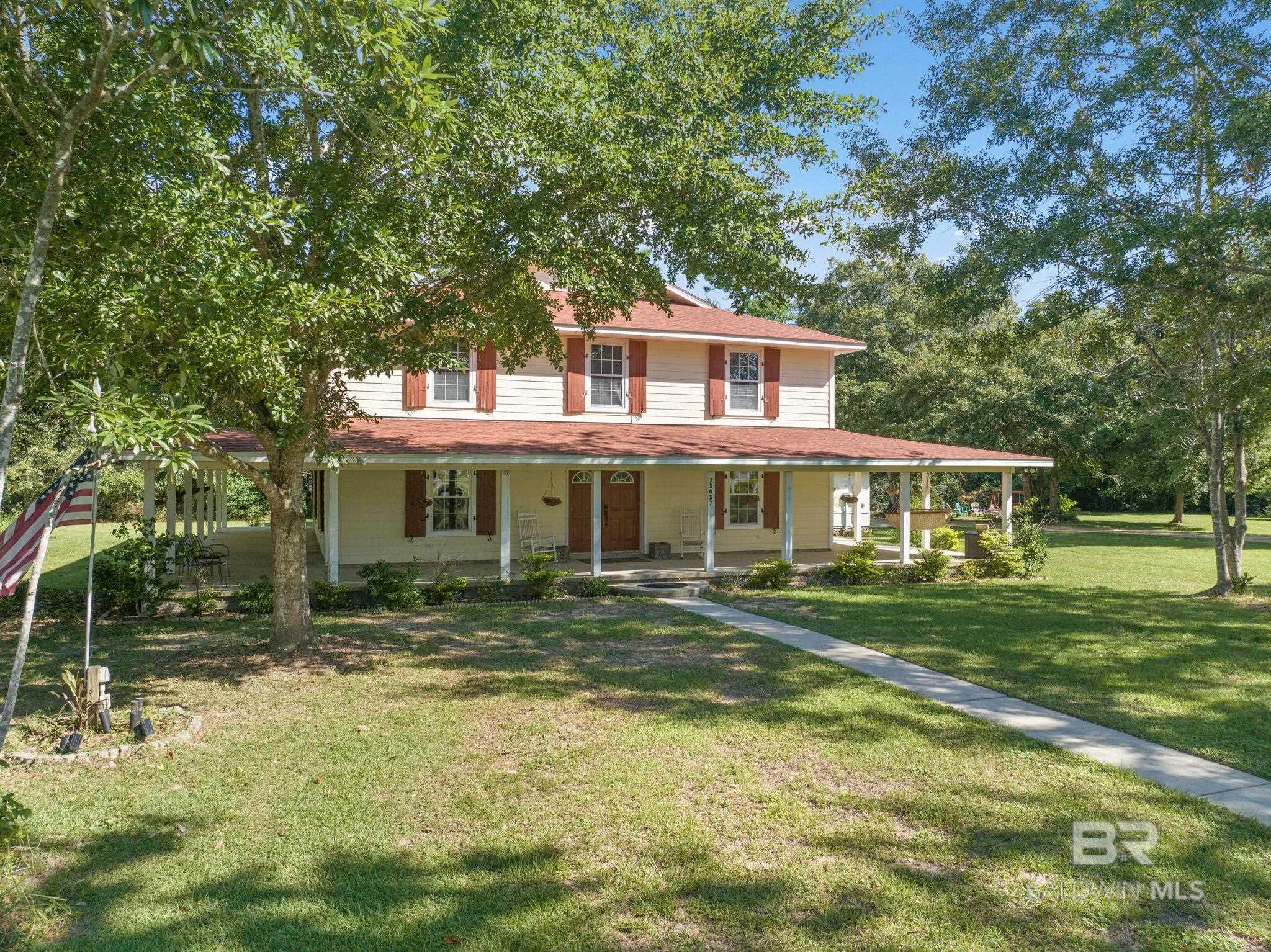 33037 N Pickens Avenue