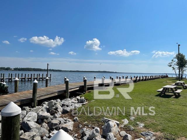 33037 N Pickens Avenue