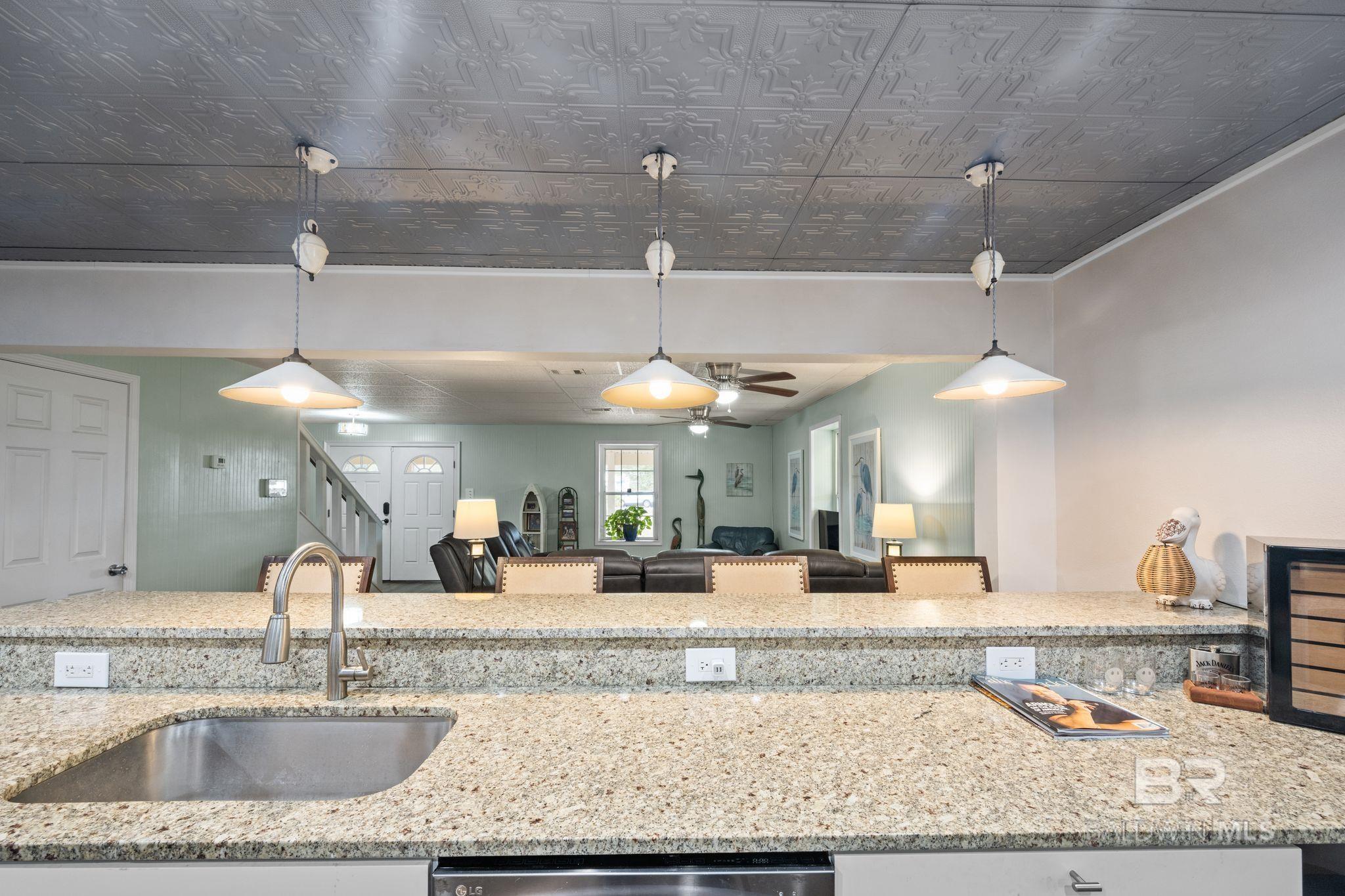 33037 N Pickens Avenue