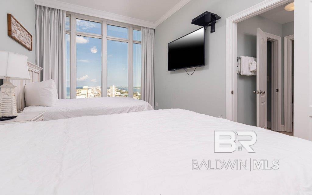 801 W Beach Boulevard 2001