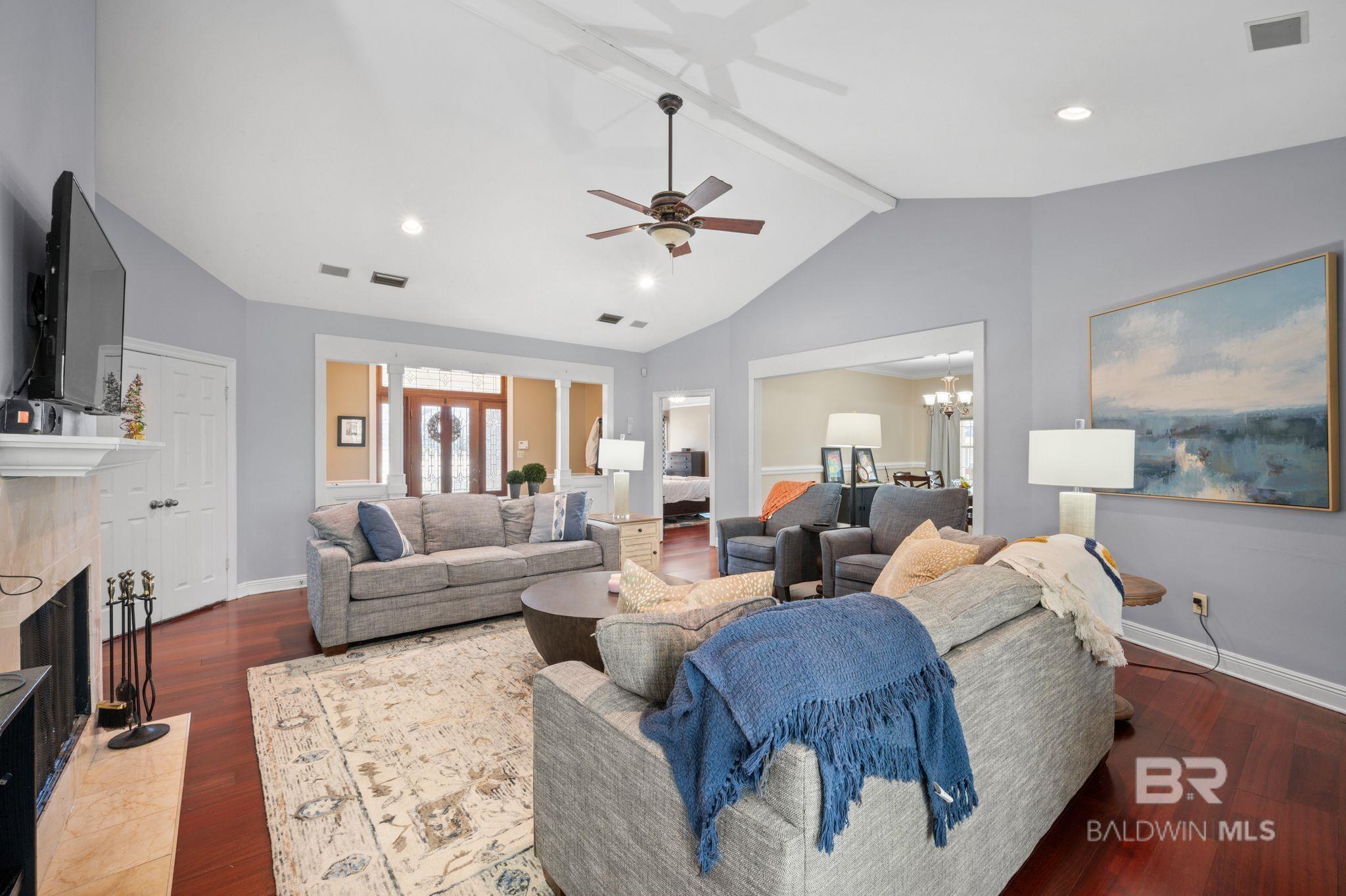 6720 Candlelight Court