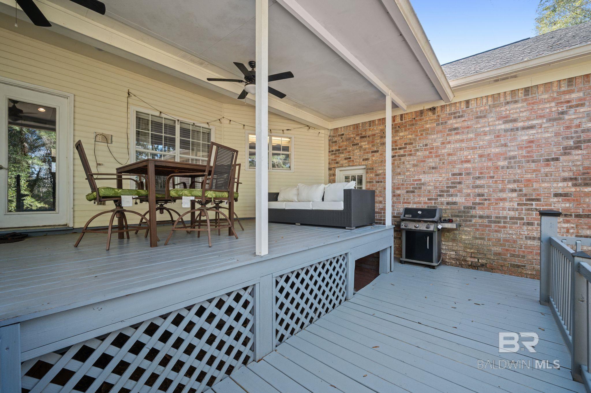 6720 Candlelight Court