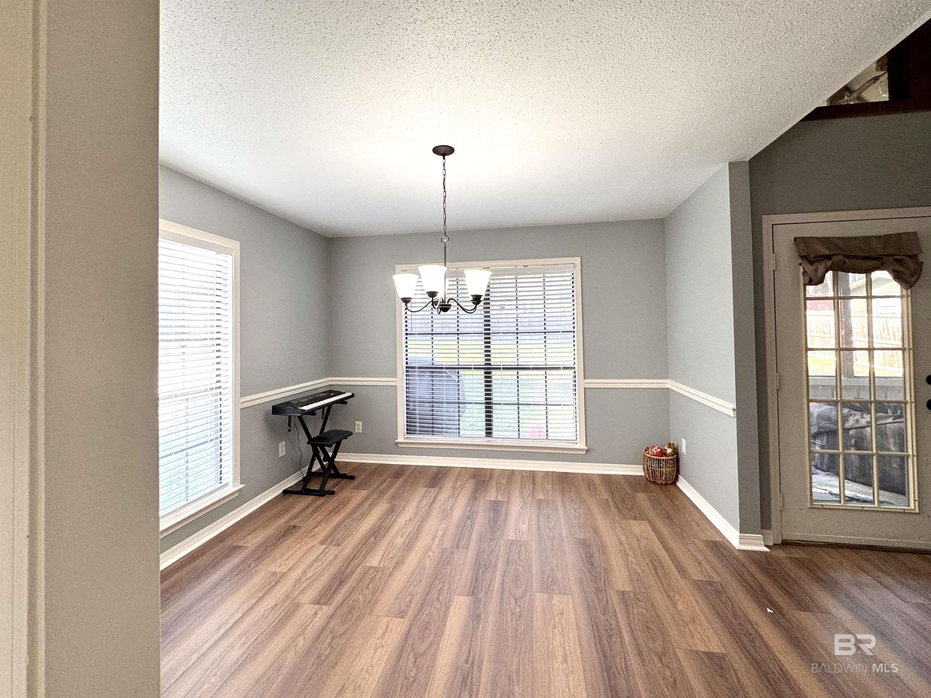 38261 Holly Hills Drive