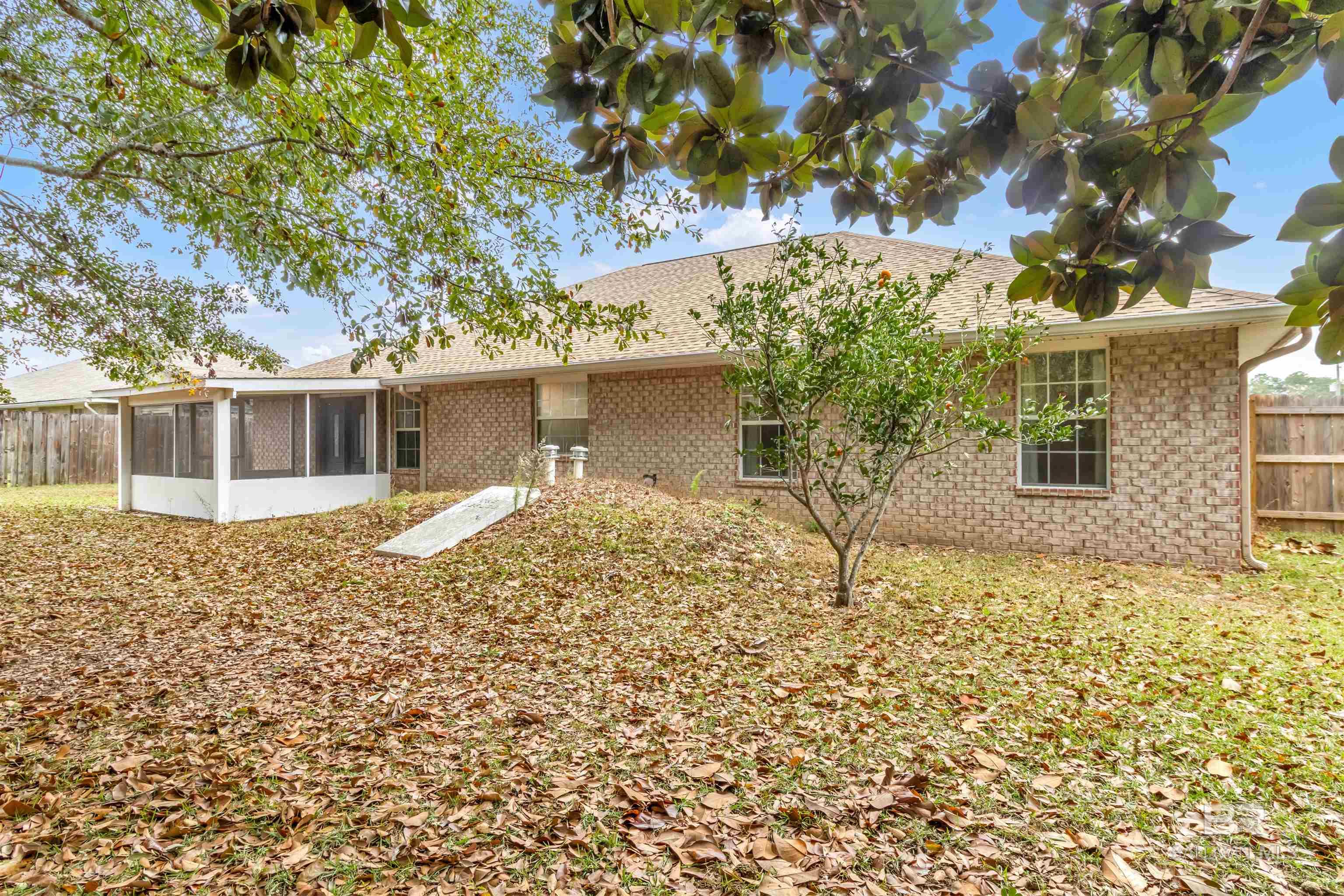 15341 Paddington Drive