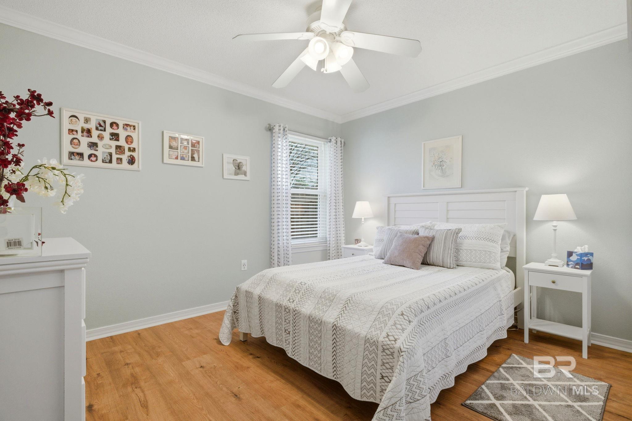 10736 Crosscut Drive