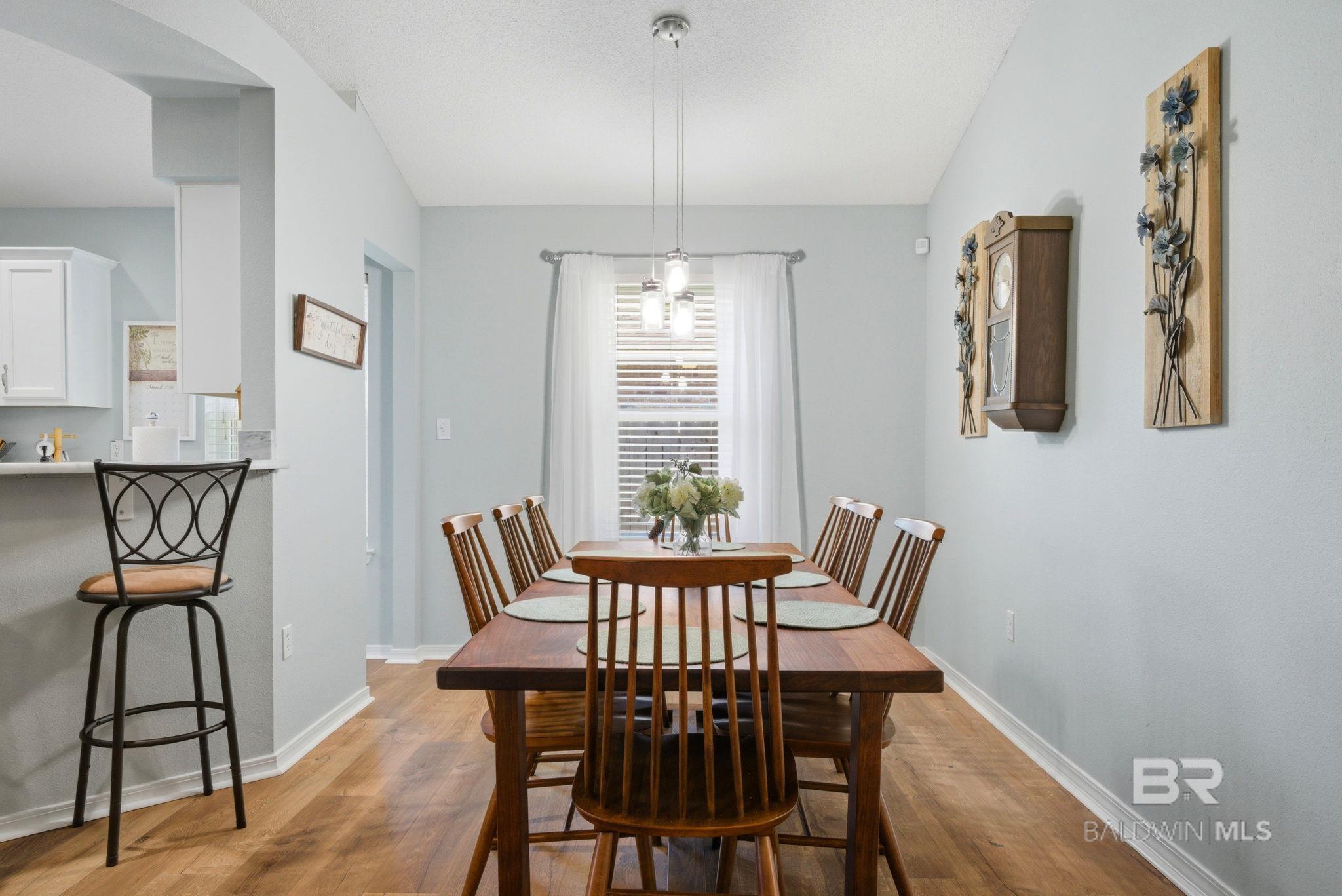 10736 Crosscut Drive