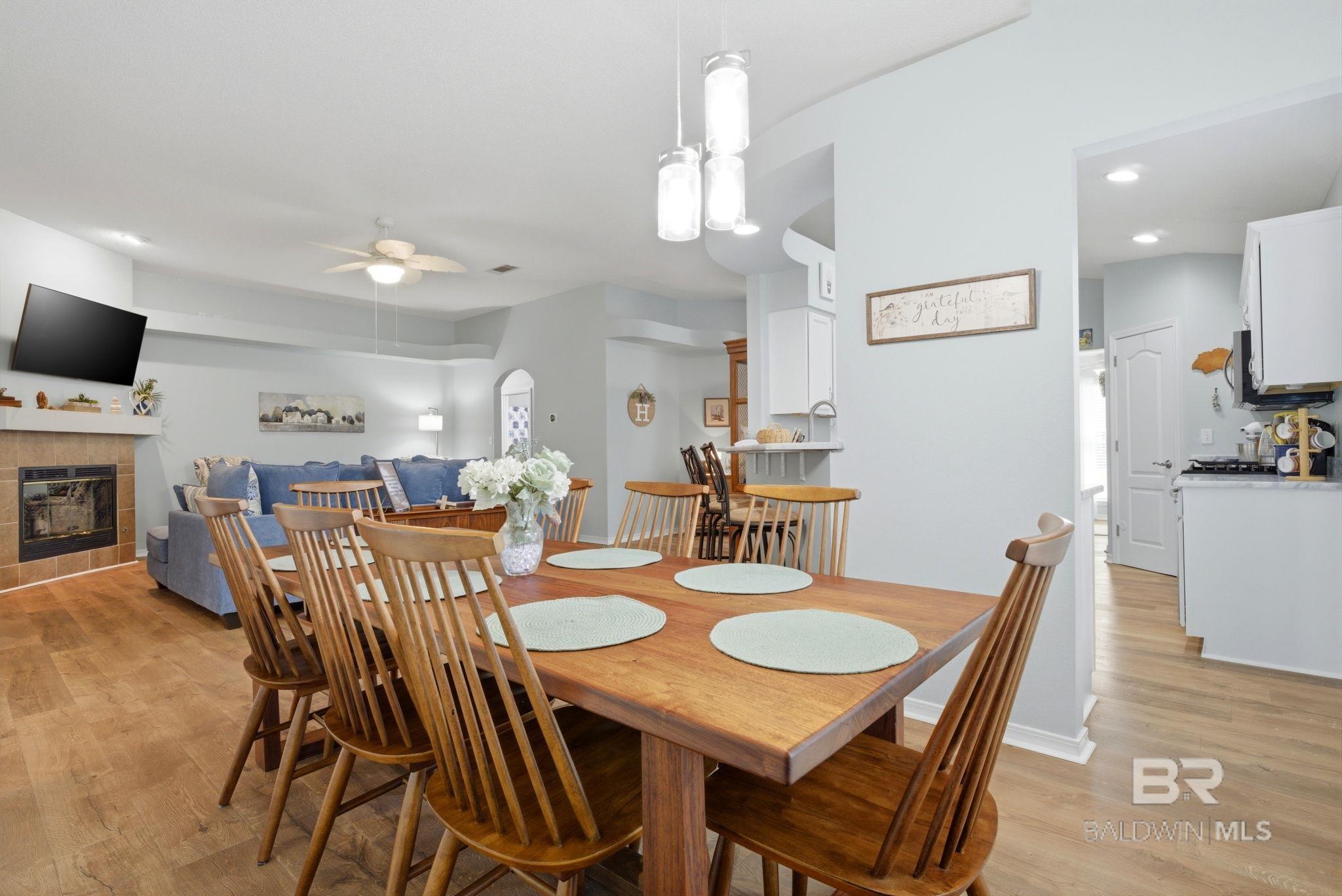 10736 Crosscut Drive